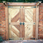 Beautiful entrance door featuring NW/AC7 mock hinges, NW/AC3 mock handles and NW/27DD square on round studs. 