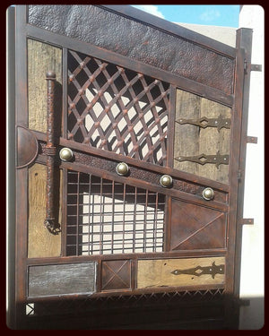 Entrance gate with NW/AC8 decorative mock hinges 