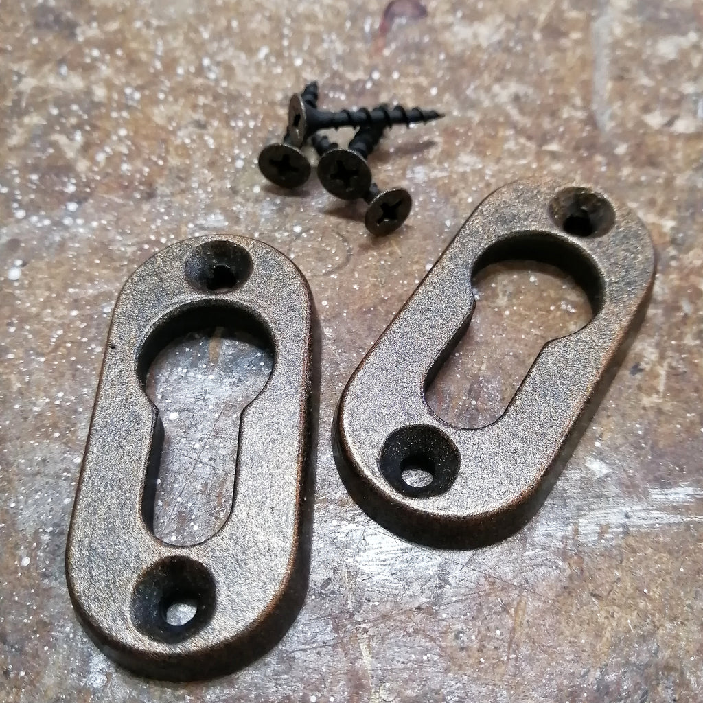 AC19 - Oval Escutcheon Plate