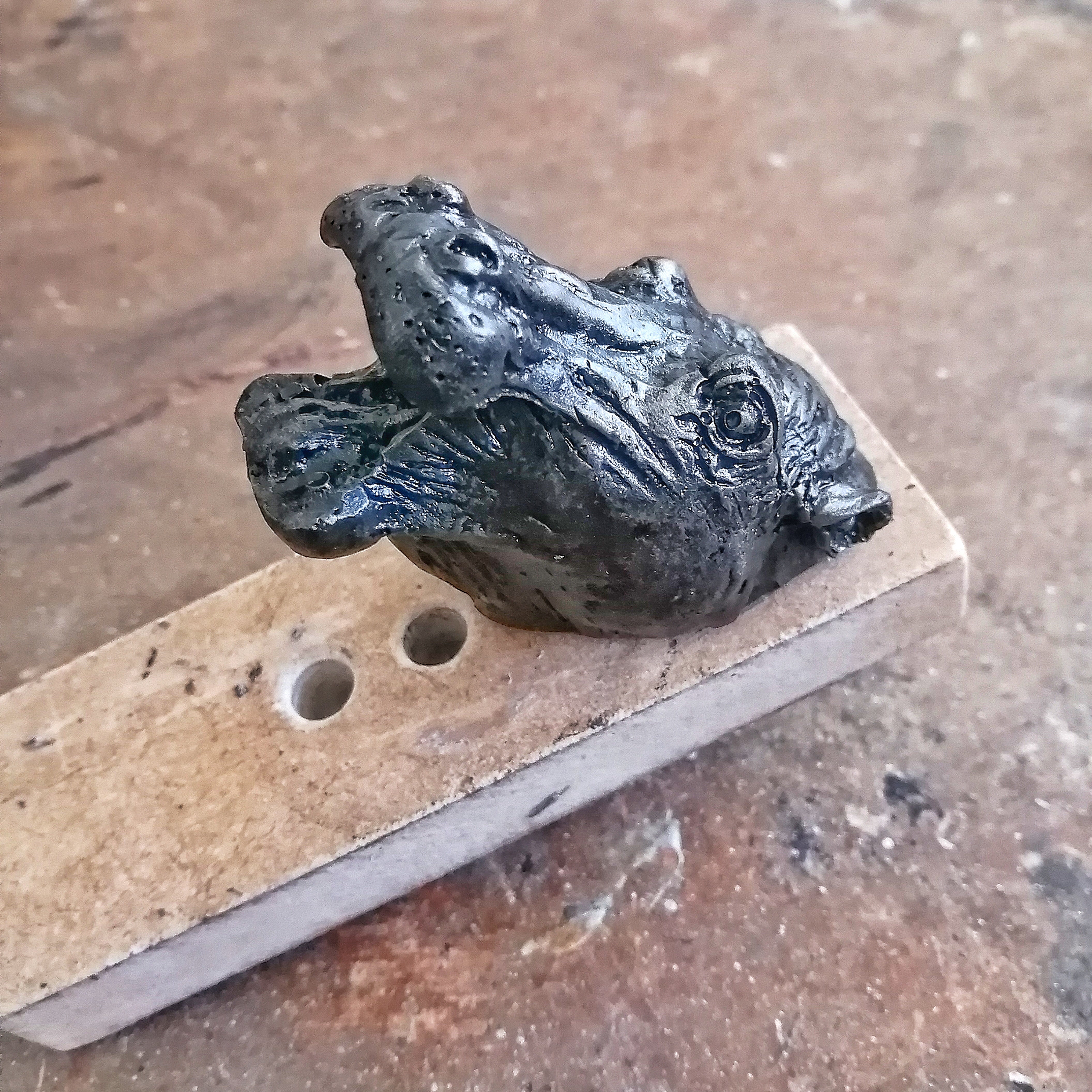 113DD - Hippo Head