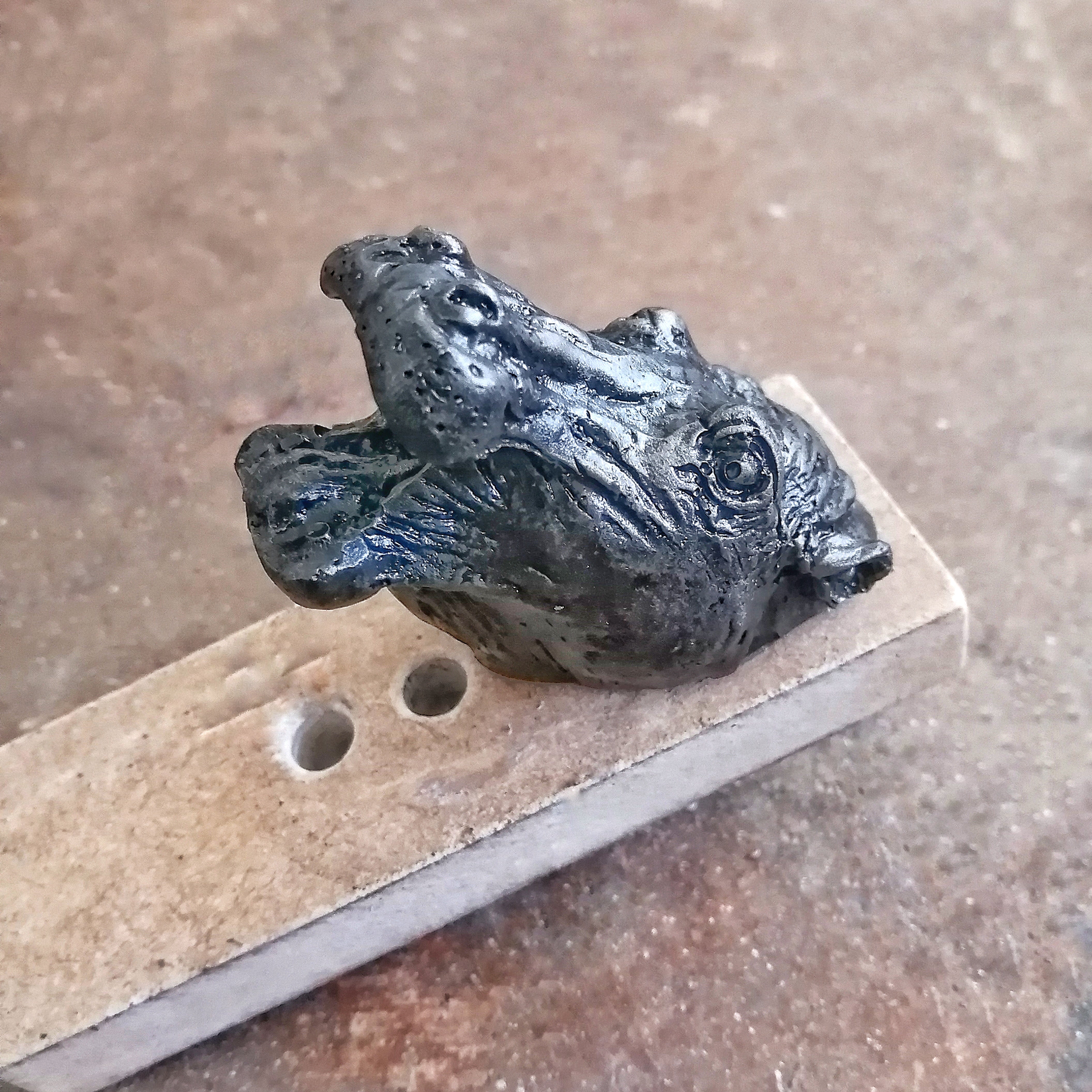 113DD - Hippo Head