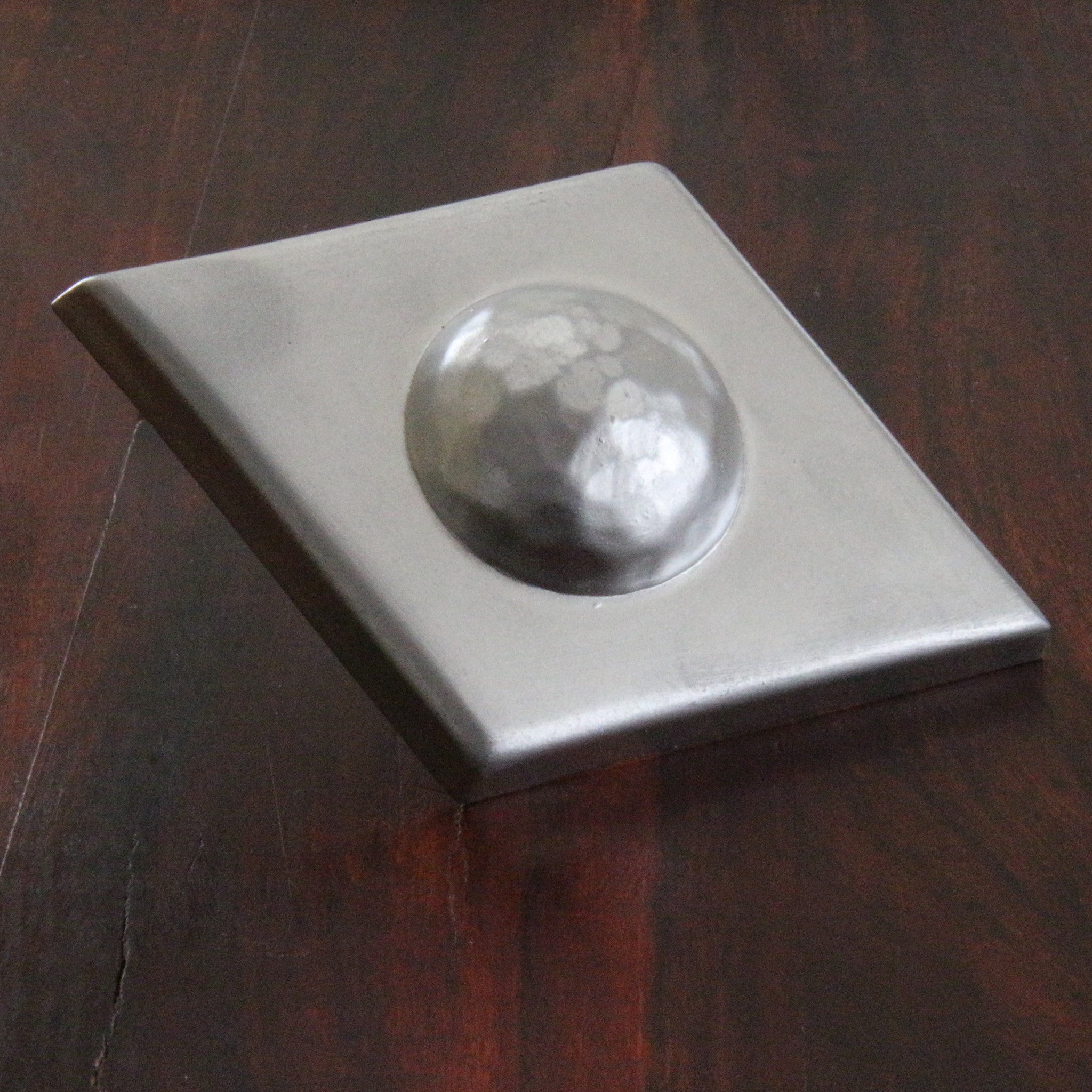 NW/61DD Chrome 115 x 80 diamond with dome