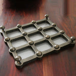 NW/AC32 235 x 265 medieval door grille 